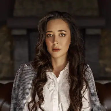 Евгения Истомина — директор школы